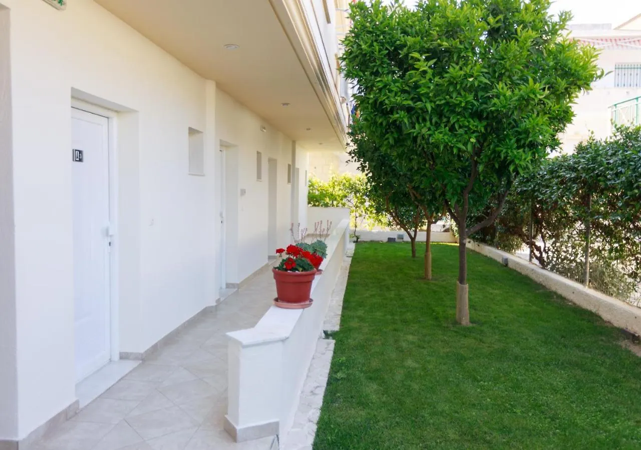 Melis Studios Aparthotel Kallithea (Chalkidiki)